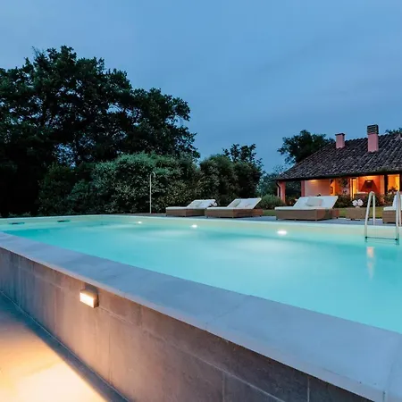 Ca Uvenere, Modern With Pool Villa Montecalvoli