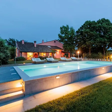 Ca Uvenere, Modern With Pool *