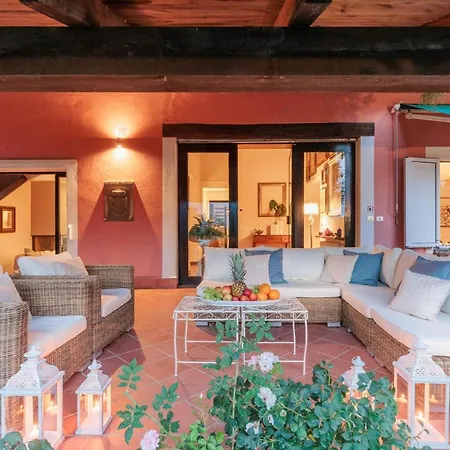 Villa Ca Uvenere, Modern With Pool