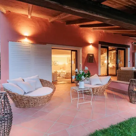 Ca Uvenere, Modern With Pool