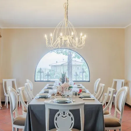 Ca Uvenere, Modern With Pool *