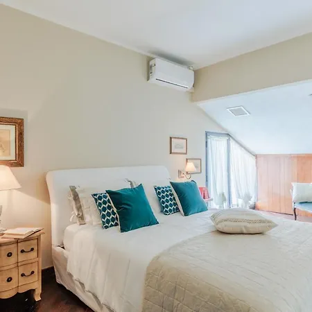 Ca Uvenere, Modern With Pool *