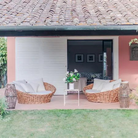 Ca Uvenere, Modern With Pool Montecalvoli