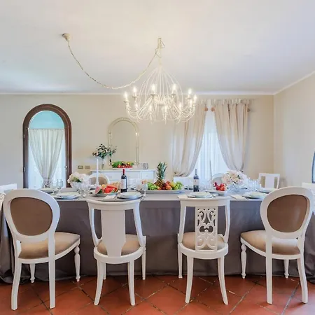 Villa Ca Uvenere, Modern With Pool