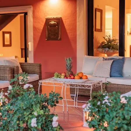 Villa Ca Uvenere, Modern With Pool *