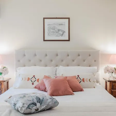 Ca Uvenere, Modern With Pool