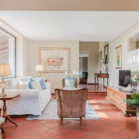 Ca Uvenere, Modern With Pool *