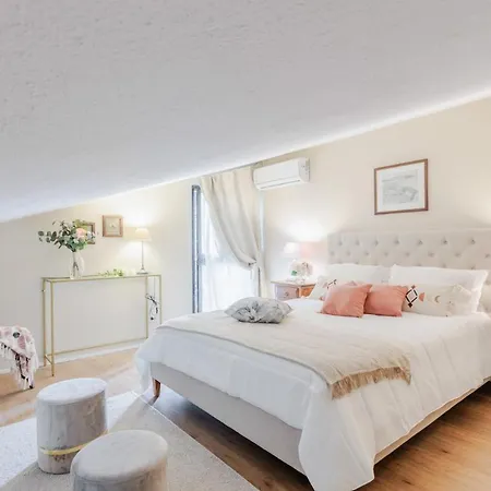 Villa Ca Uvenere, Modern With Pool