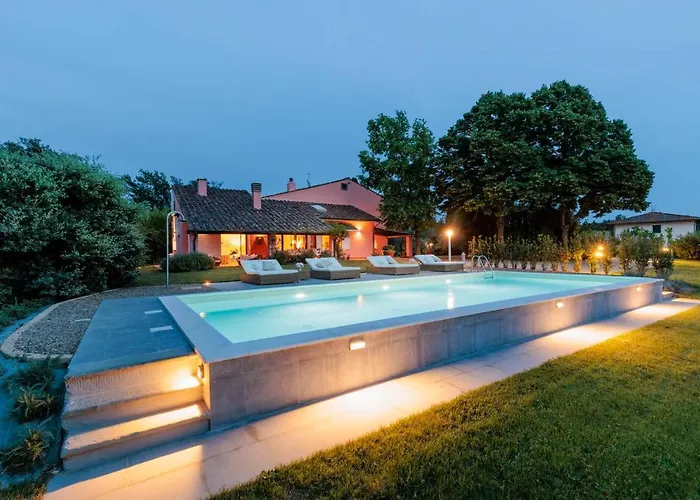 Ca Uvenere, Modern With Pool *