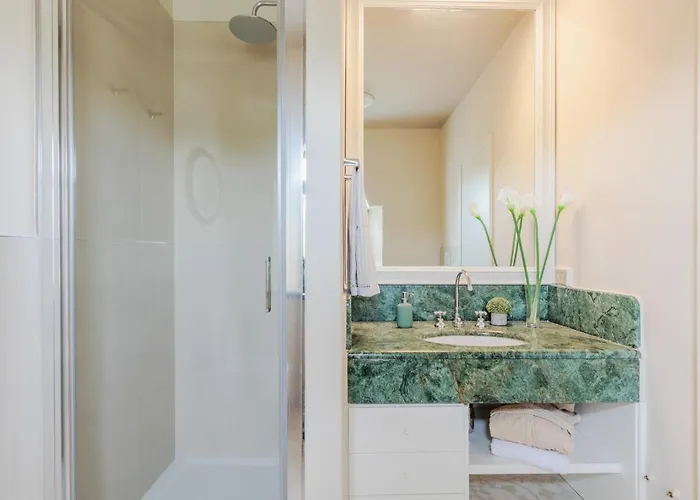 Ca Uvenere, Modern With Pool Montecalvoli